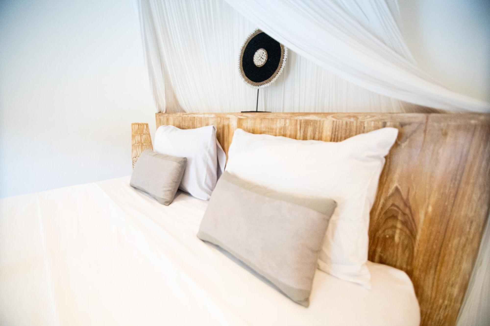 Rumah Singa - Holistic Healing Retreat Gili Air Exterior photo