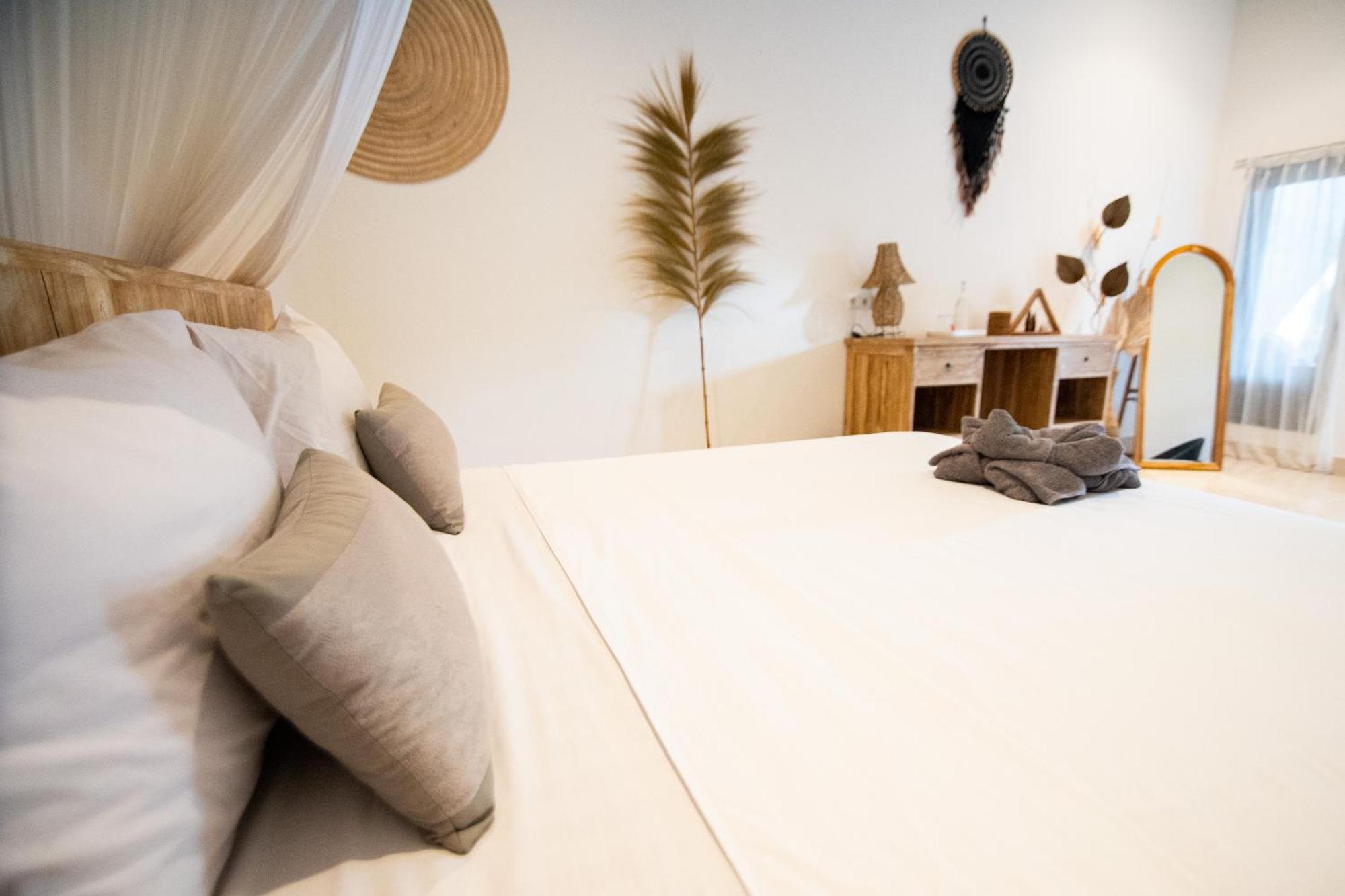 Rumah Singa - Holistic Healing Retreat Gili Air Exterior photo