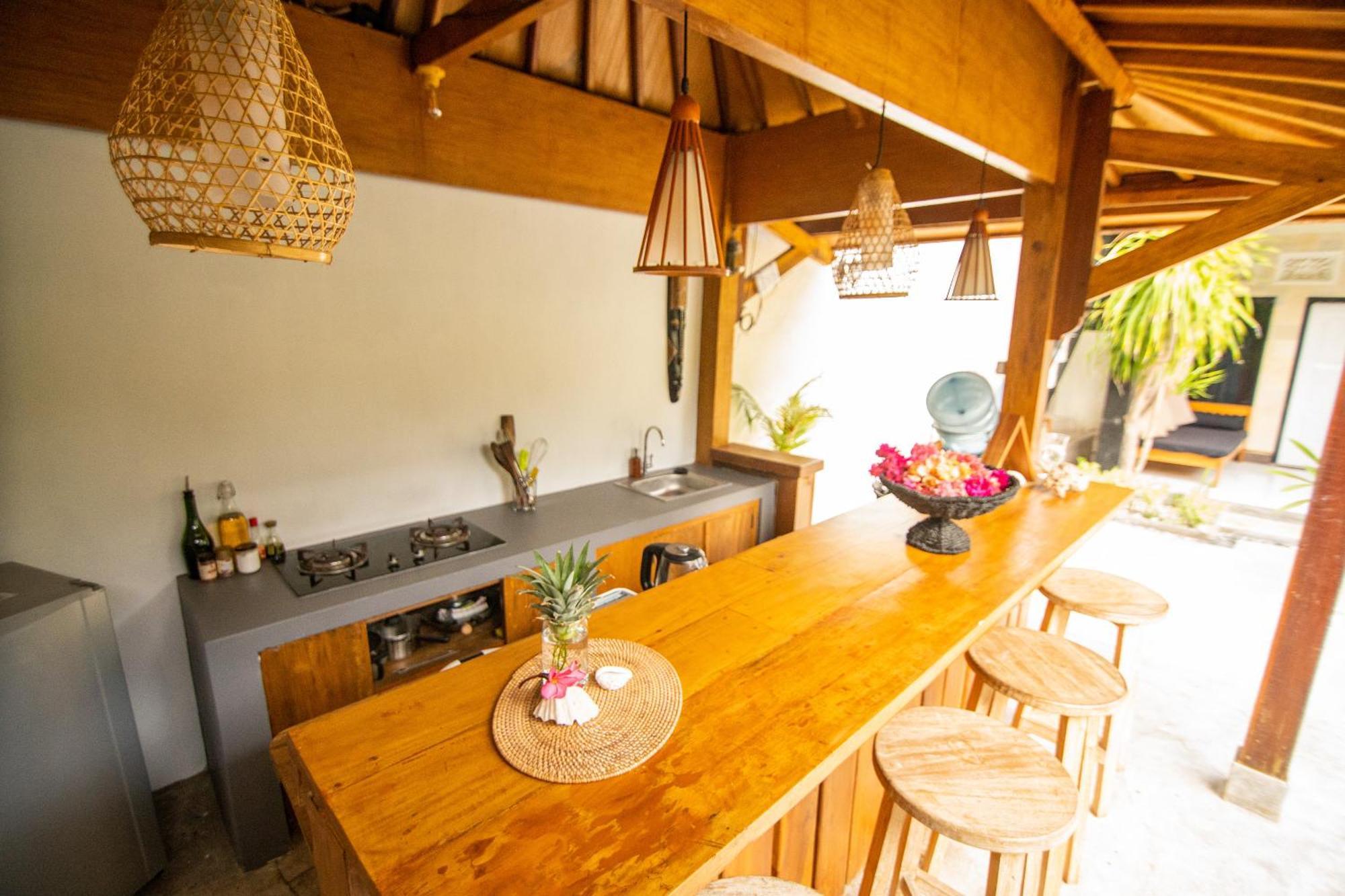 Rumah Singa - Holistic Healing Retreat Gili Air Exterior photo