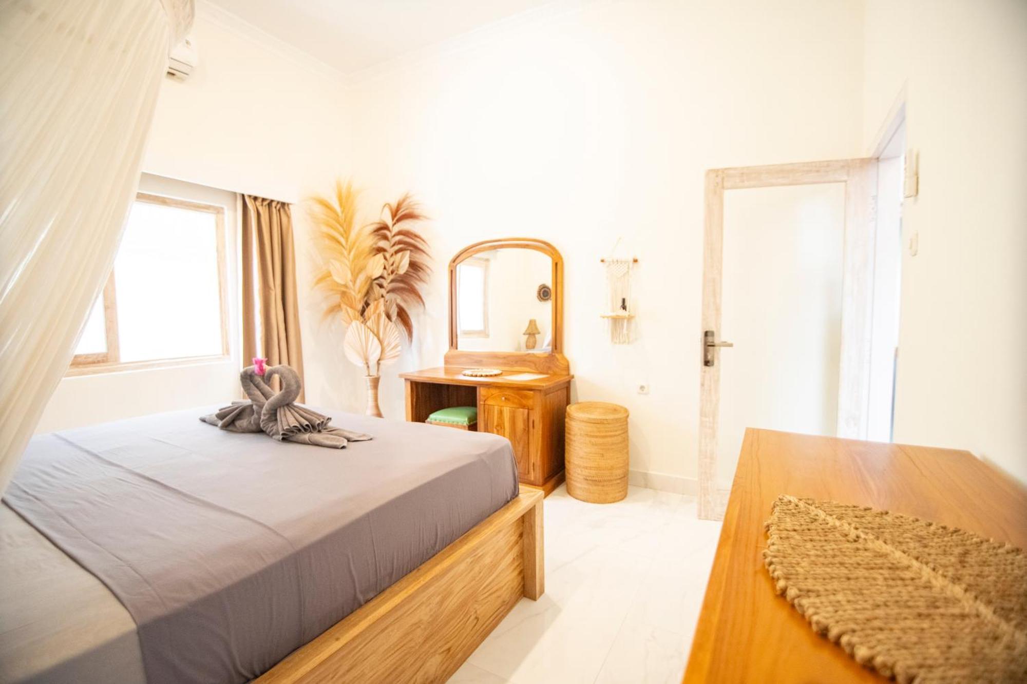Rumah Singa - Holistic Healing Retreat Gili Air Exterior photo